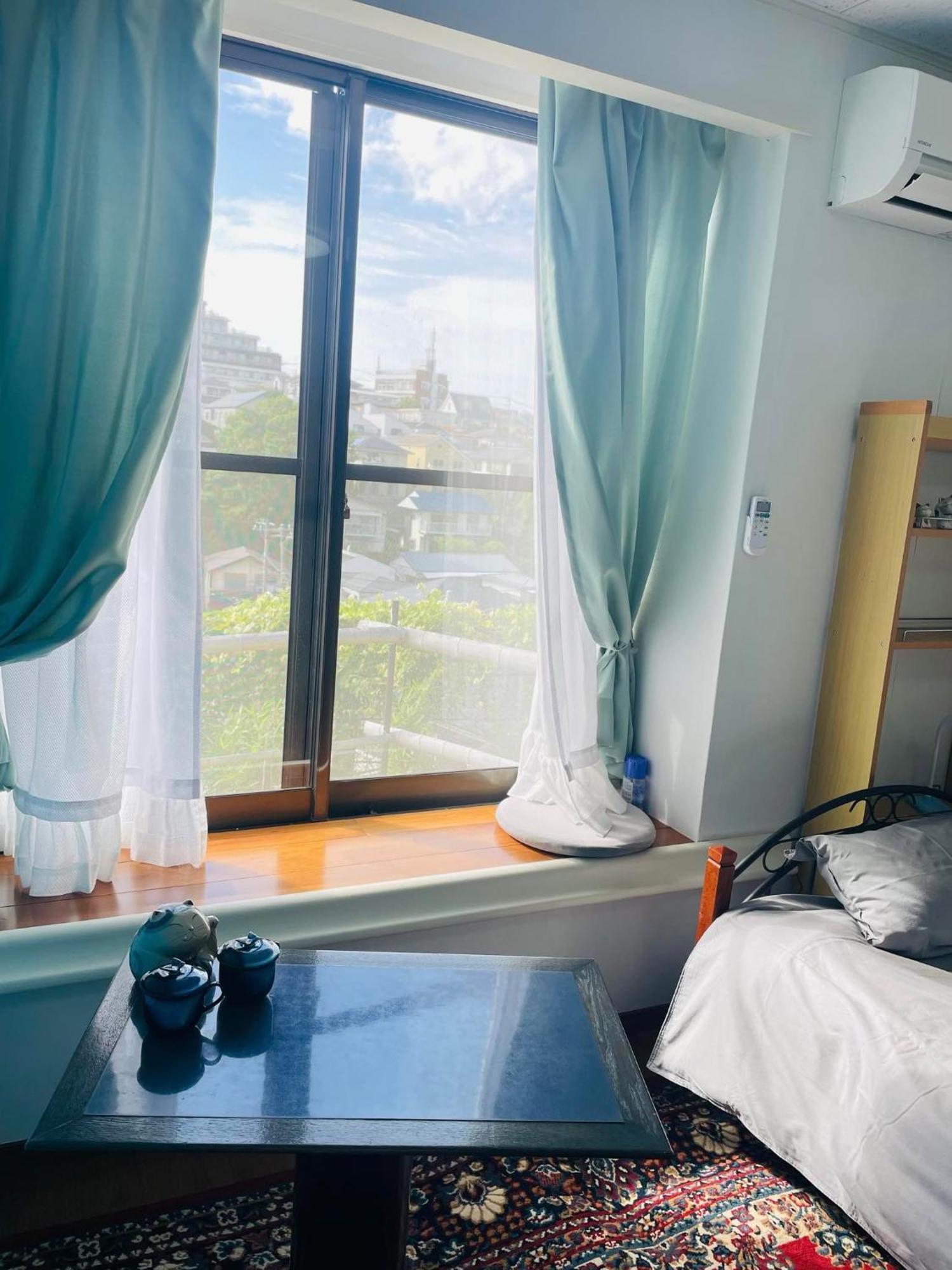 Hotel ソフィアハウス横浜 -女性専用シェアハウス- Sopfia House Yokohama For Women Only Shared House Esterno foto
